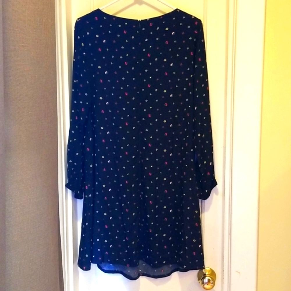 Maternity dress size medium NWOT  Black w/small flowers 100% soft rayon